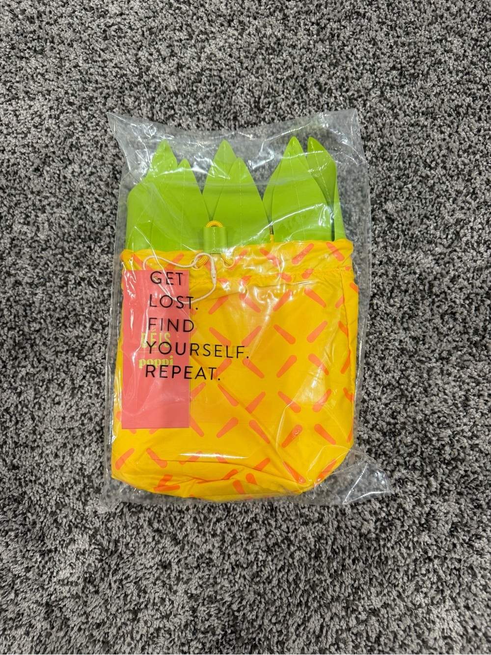 Beis x poppi The Beach Blanket in Pineapple